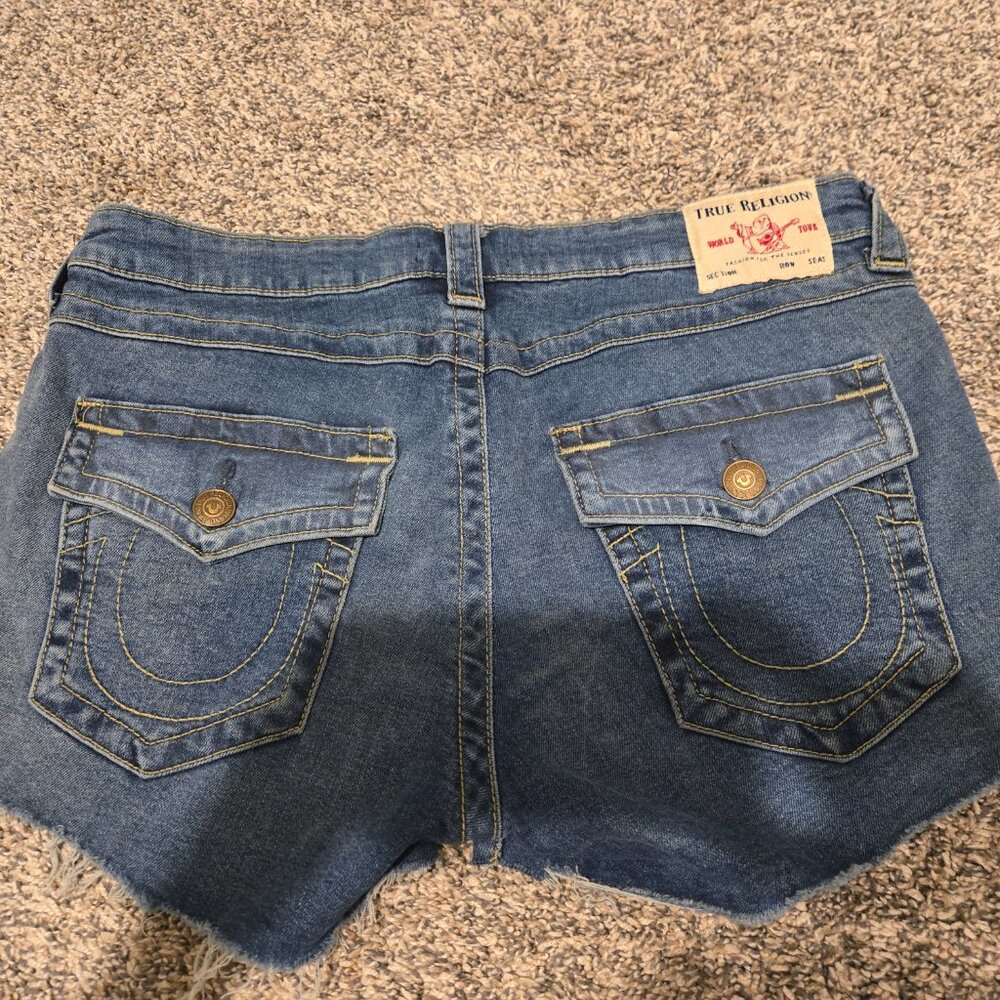 True Religion Joey Low Rise Cutoff Jean Shorts Dark Blue 32 - Picture 3 of 4